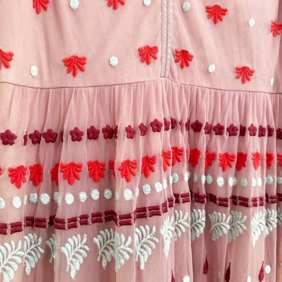 Sundance Pink Embroidered Mesh Sleeveless Dress 2 - Picture 4 of 12